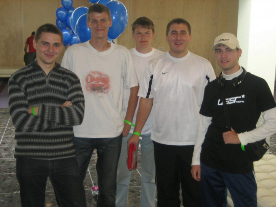 IGROK, Road_Runner, Sain, Tayfoon, USSRxAlexio